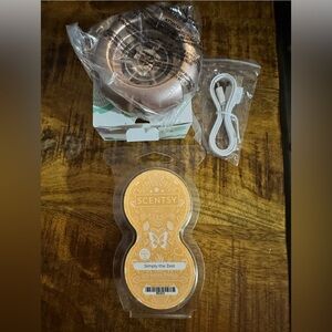 New Scentsy Fan Diffuser with Pod